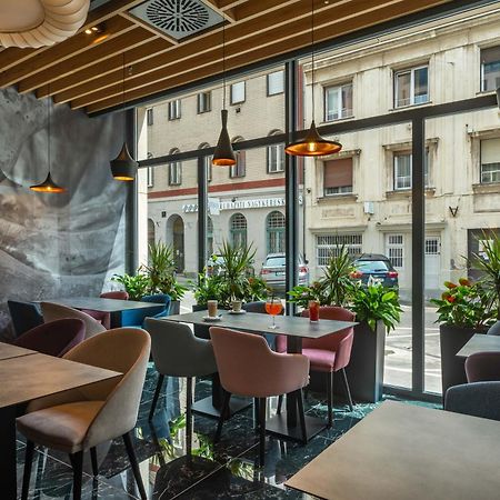 Onyx Luxury Budapest Exterior photo