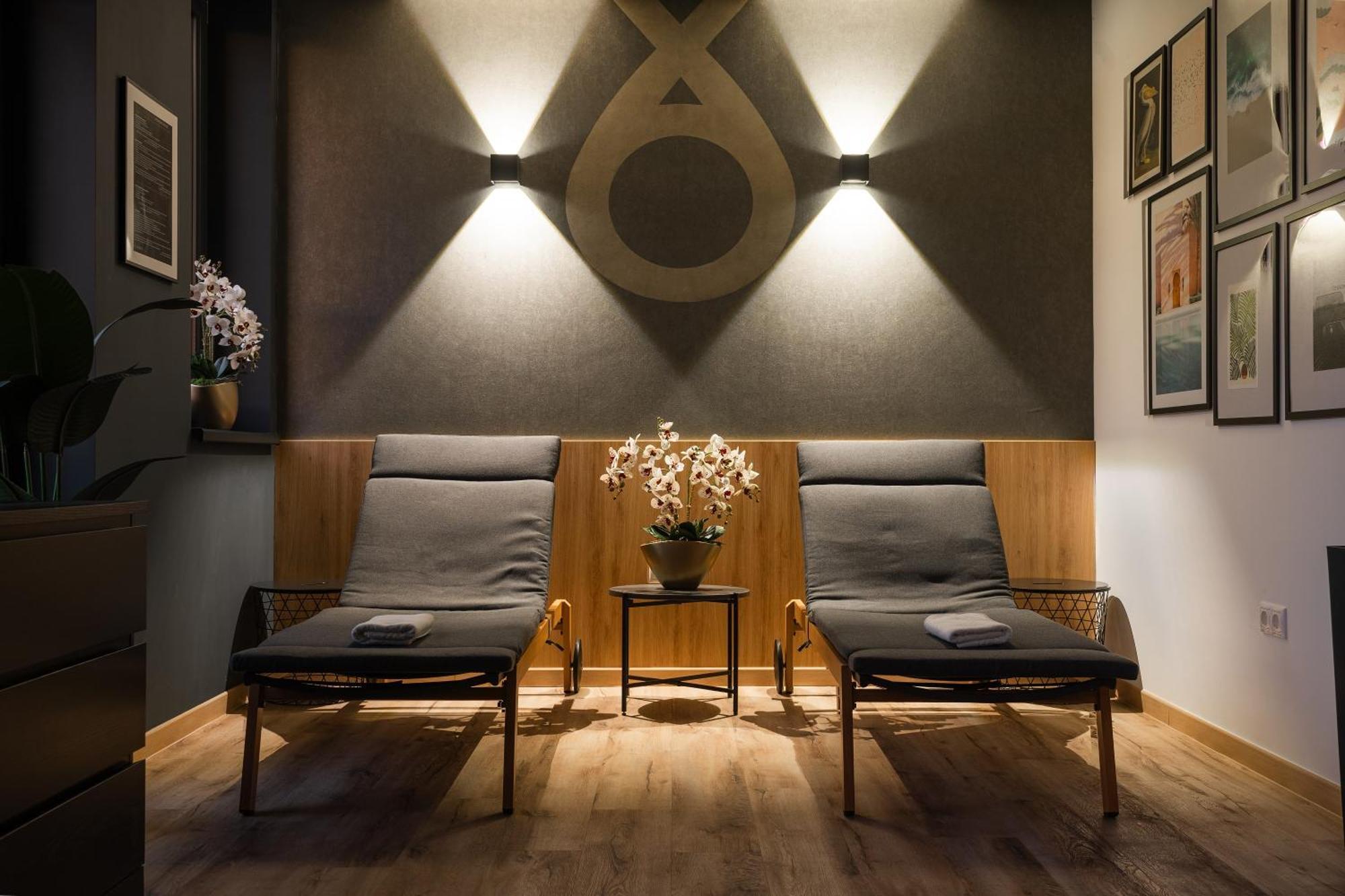 Onyx Luxury Budapest Exterior photo